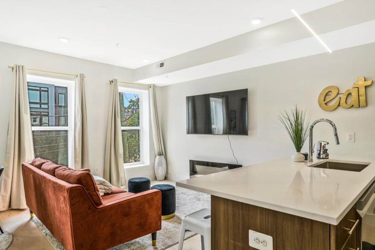 Luxurious And Stylish 2 Bedroom 2 Bathroom Suite Washington Exterior photo